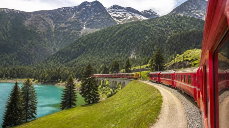Les plus belles excursions en train depuis Genève pour découvrir la Suisse en une journée