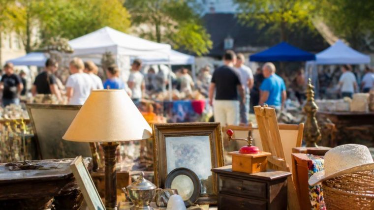 Vide-grenier à Genève : conseils, bons plans et astuces pour acheter et vendre localement